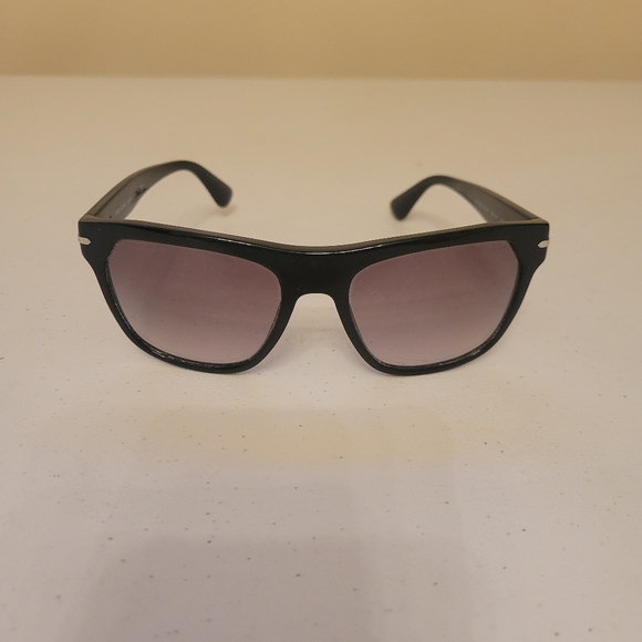 Authentic, Pre-Loved Prada Sunglasses - Picture 5 of 5